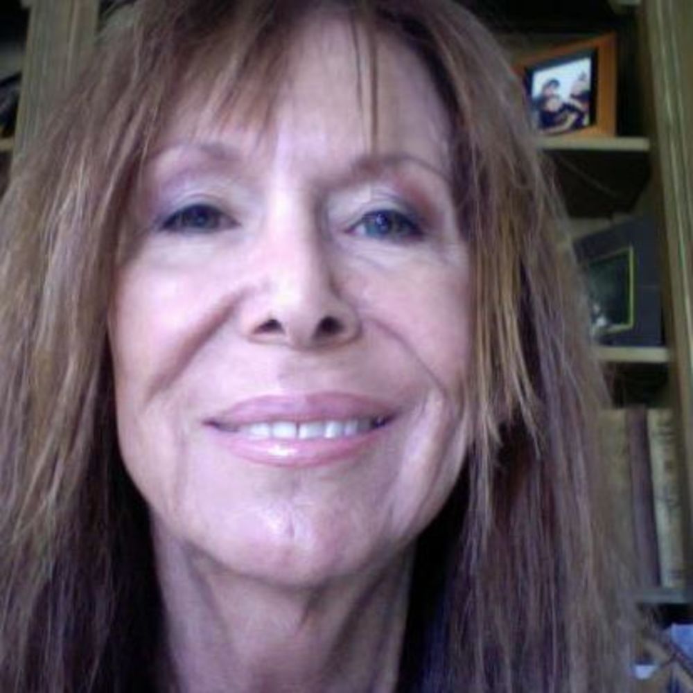 Meet your Posher, Sharron-shari